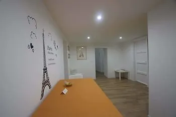 アパート Home Maletto パレルモ